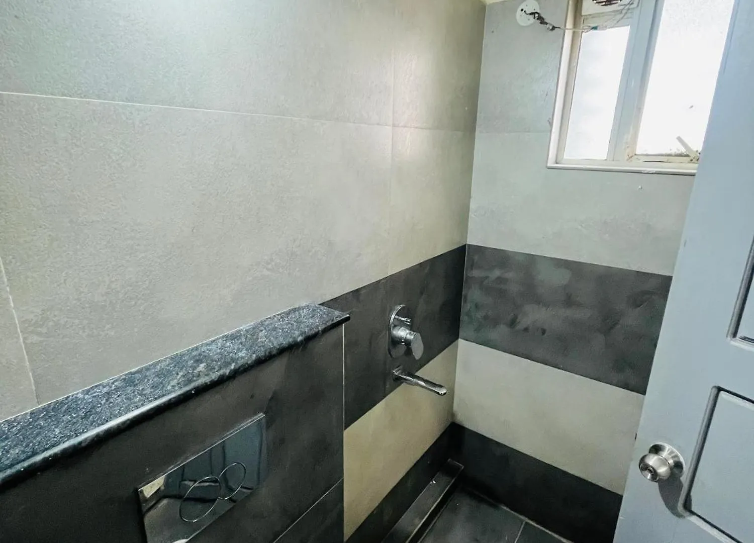 Regal Suites تريفِندرم 3*,